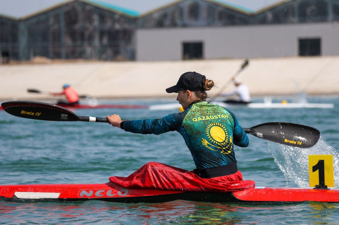 Байдарка мен каноэде есу